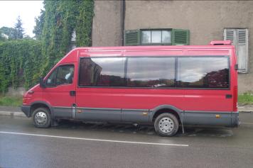 mikroautobusu re 15 vietas