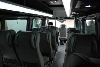 Minicoaches with 9, 15, 17, 20 seats